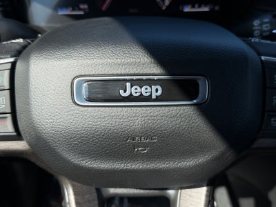 2027 Jeep Grand Cherokee GRAND CHEROKEE LIMITED 4X4