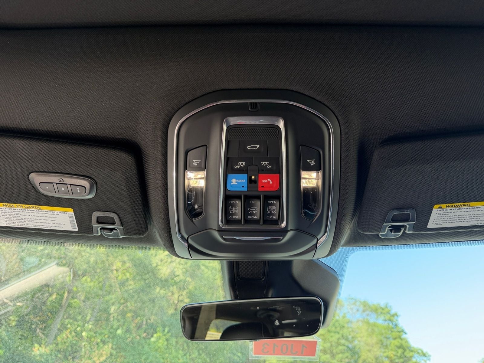 2027 Jeep Grand Cherokee GRAND CHEROKEE LIMITED 4X4