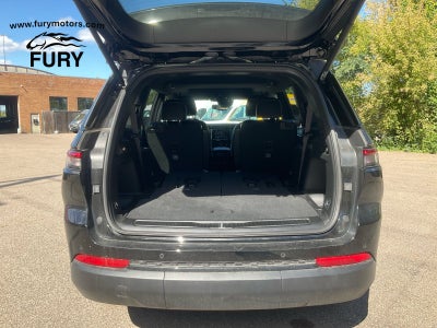 2023 Jeep Grand Cherokee L Altitude 4x4