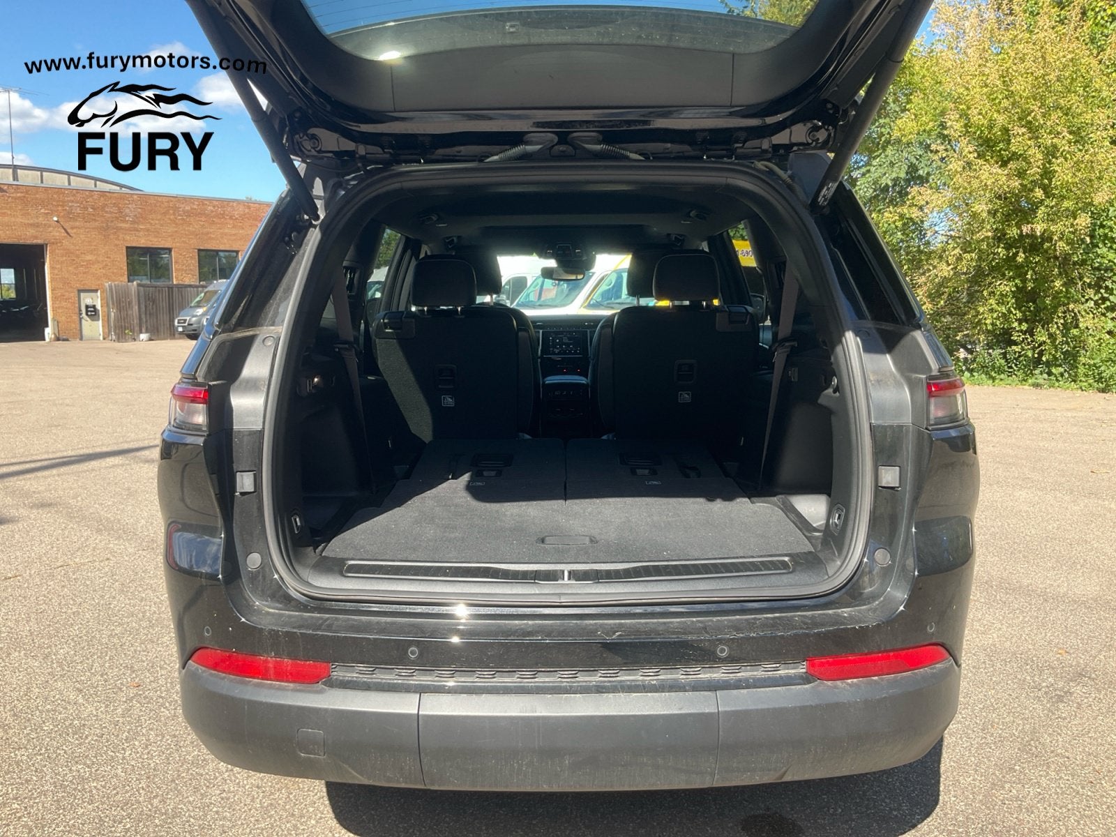 2023 Jeep Grand Cherokee L Altitude 4x4