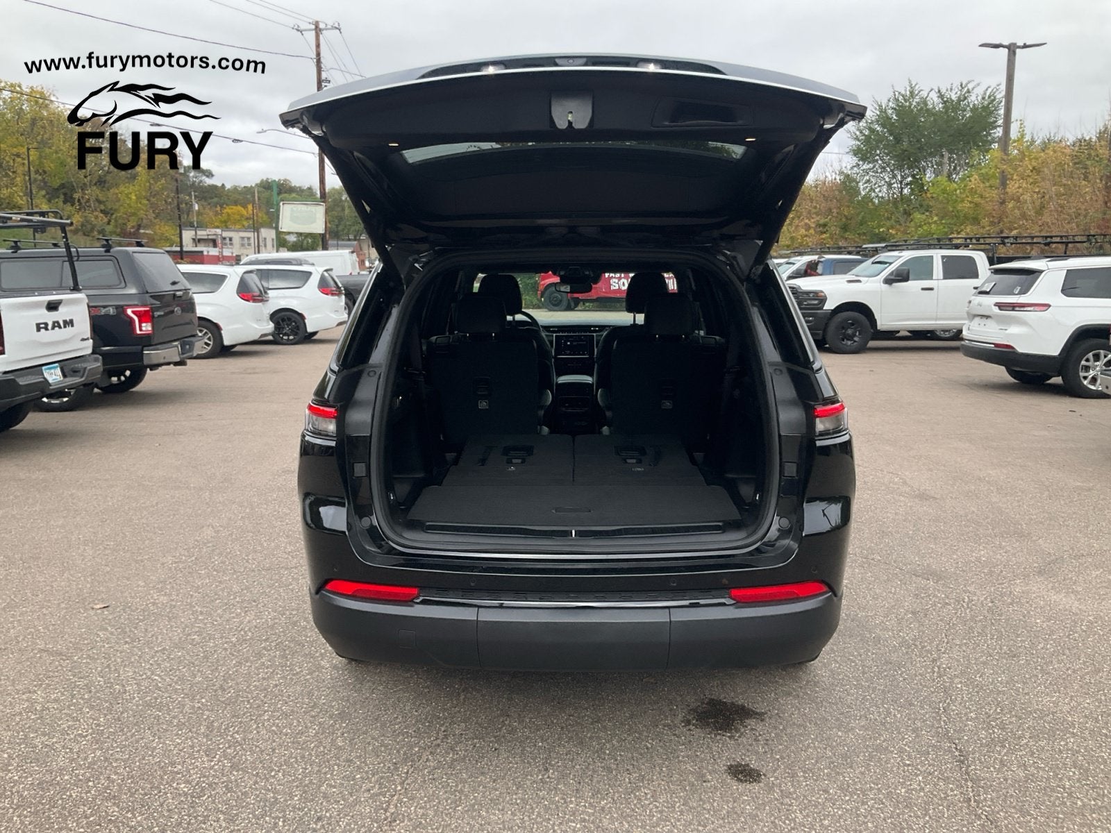 2023 Jeep Grand Cherokee L Altitude