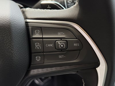 2026 Jeep Grand Cherokee GRAND CHEROKEE L LAREDO X 4X4