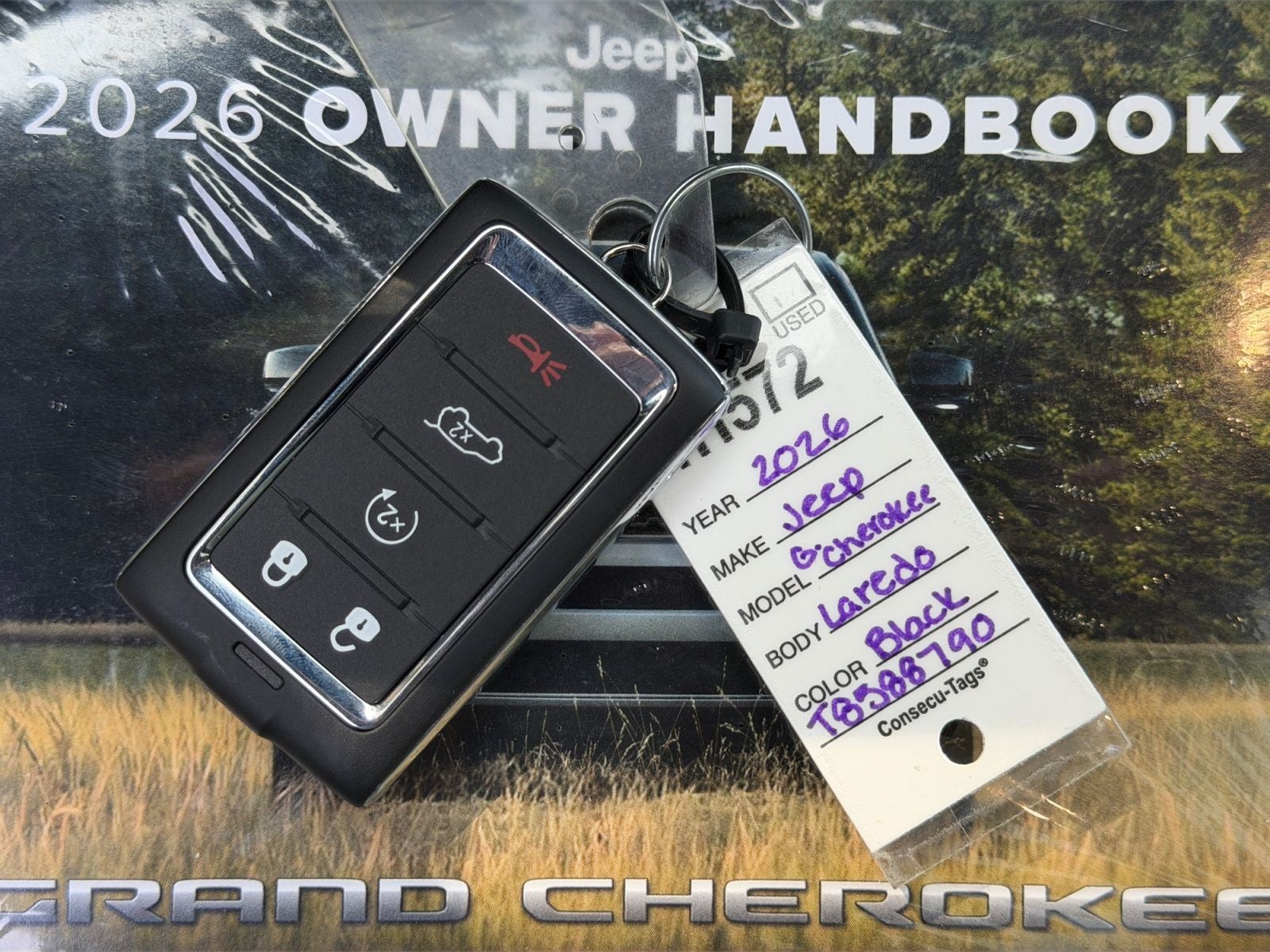 2026 Jeep Grand Cherokee GRAND CHEROKEE L LAREDO X 4X4