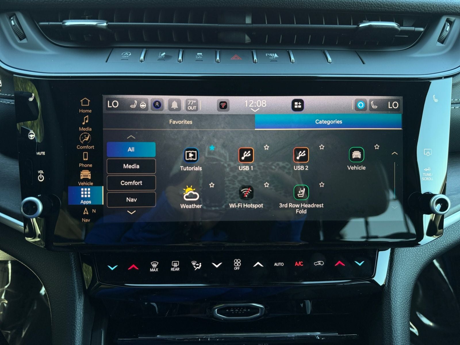 2027 Jeep Grand Cherokee GRAND CHEROKEE L LAREDO ALTITUDE 4X4