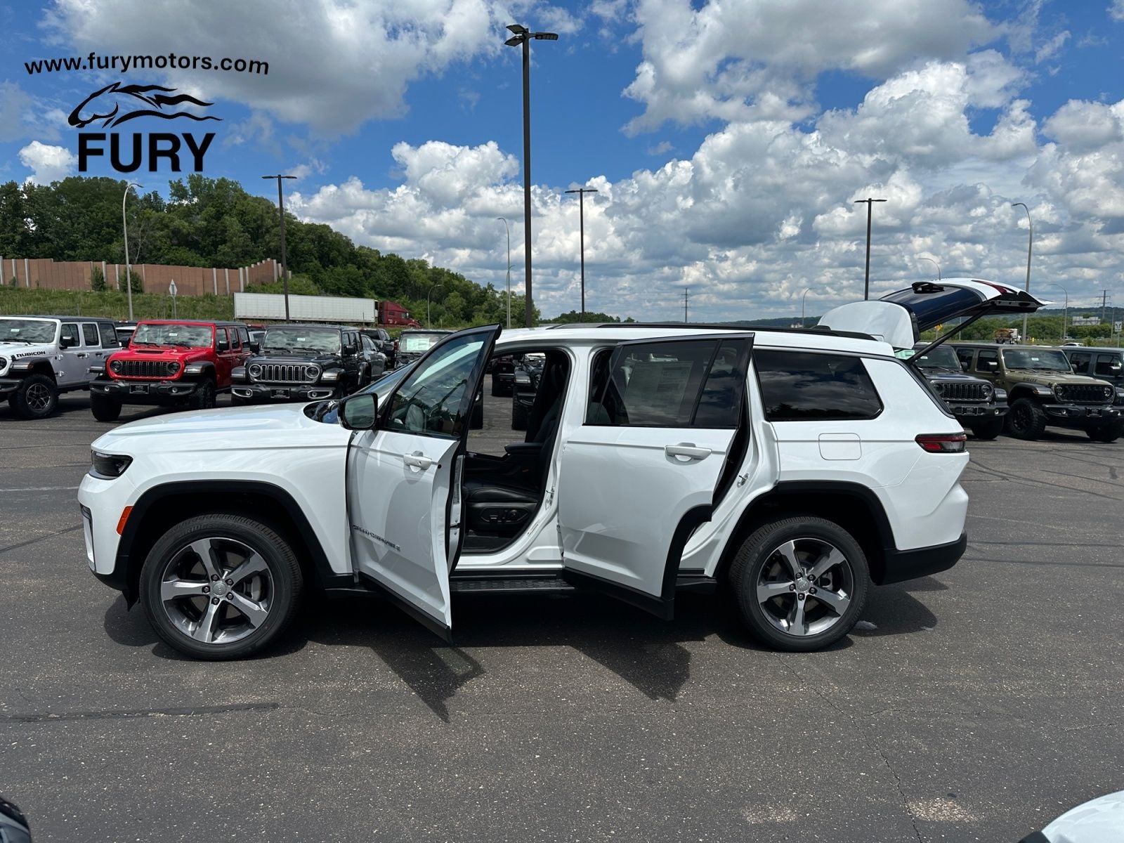 2026 Jeep Grand Cherokee GRAND CHEROKEE L LIMITED 4X4