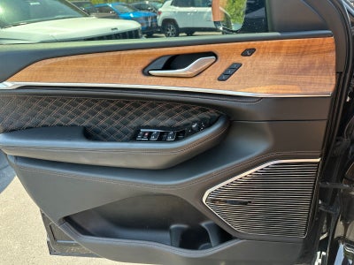 2023 Jeep Grand Cherokee L Summit Reserve 4x4