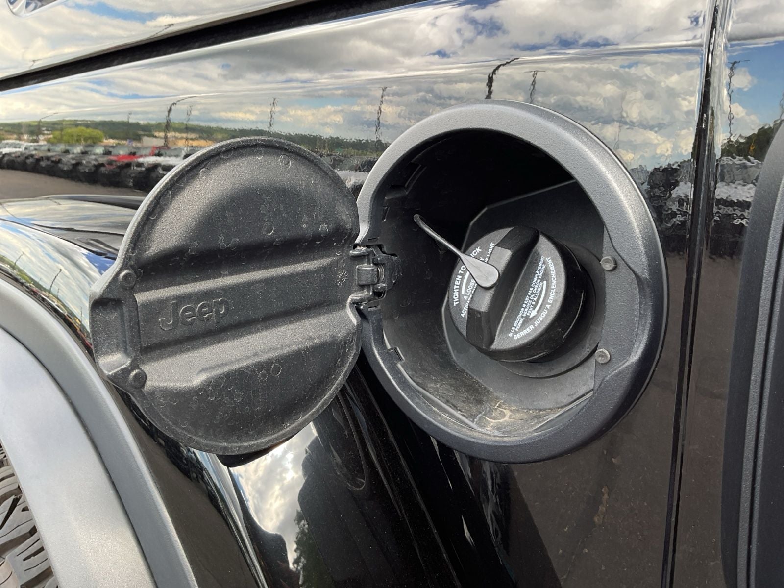 2024 Jeep Wrangler 4-Door Recon