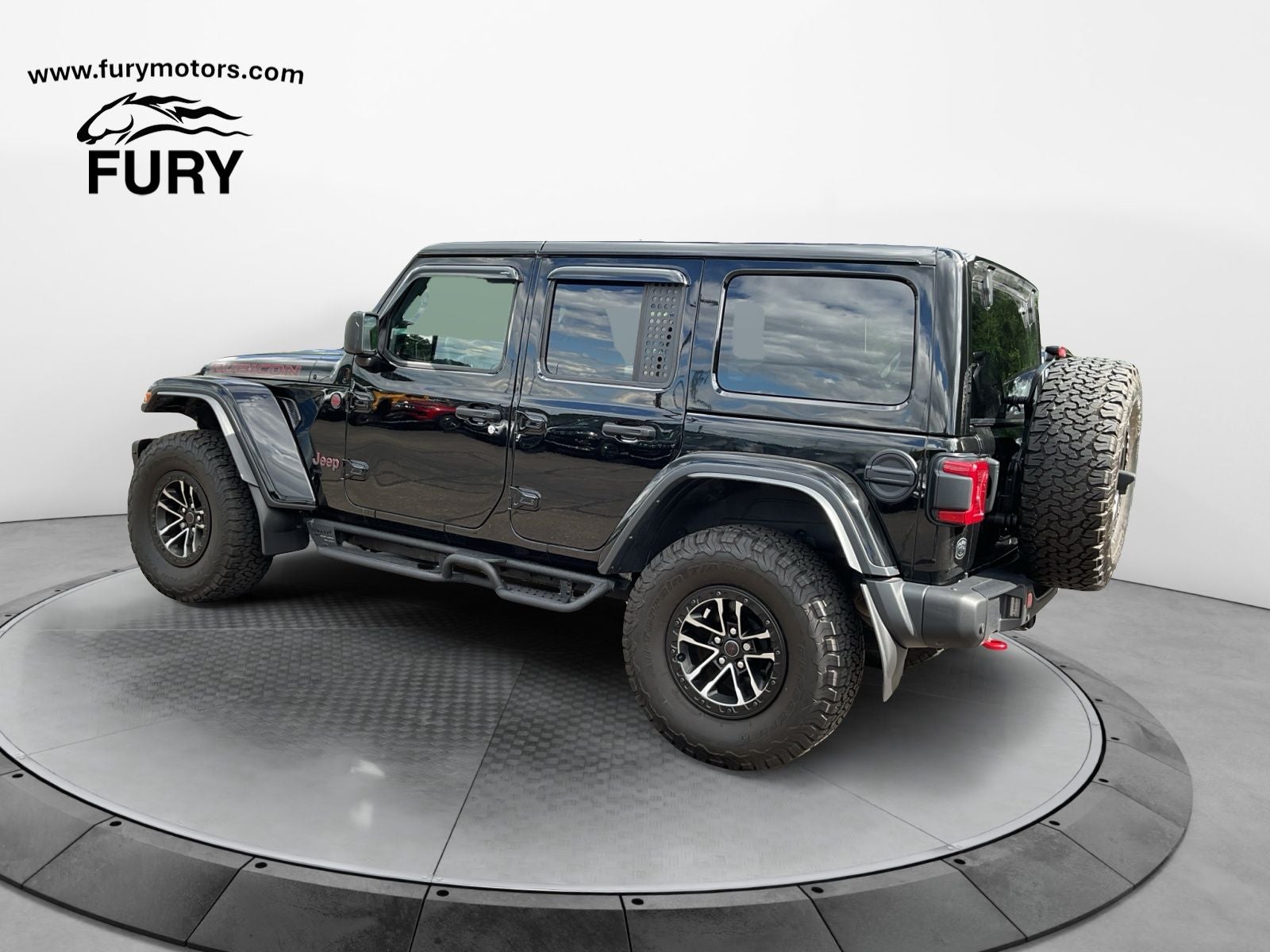 2024 Jeep Wrangler 4-Door Recon