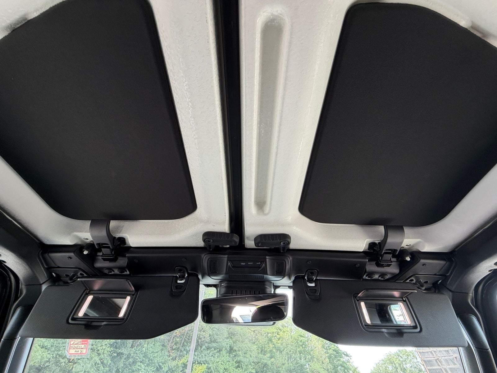 2024 Jeep Wrangler 4-Door Recon
