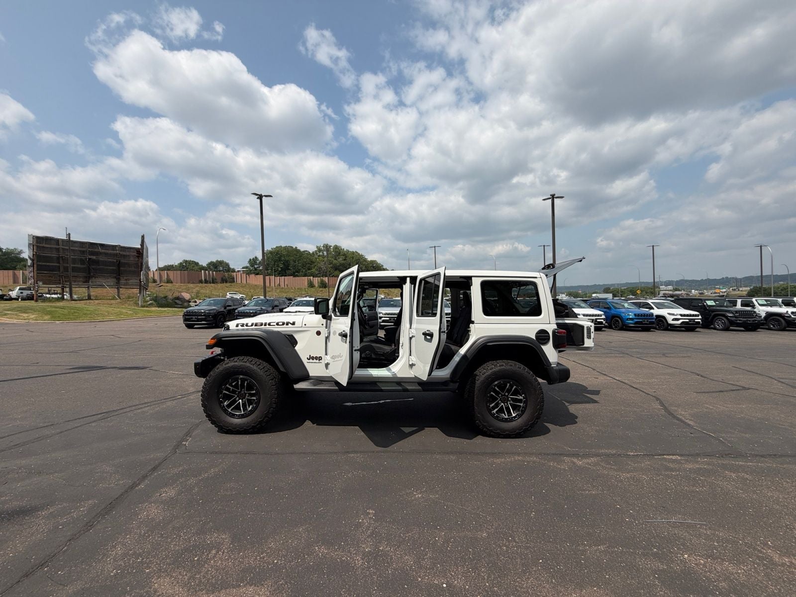 2024 Jeep Wrangler 4-Door Rubicon