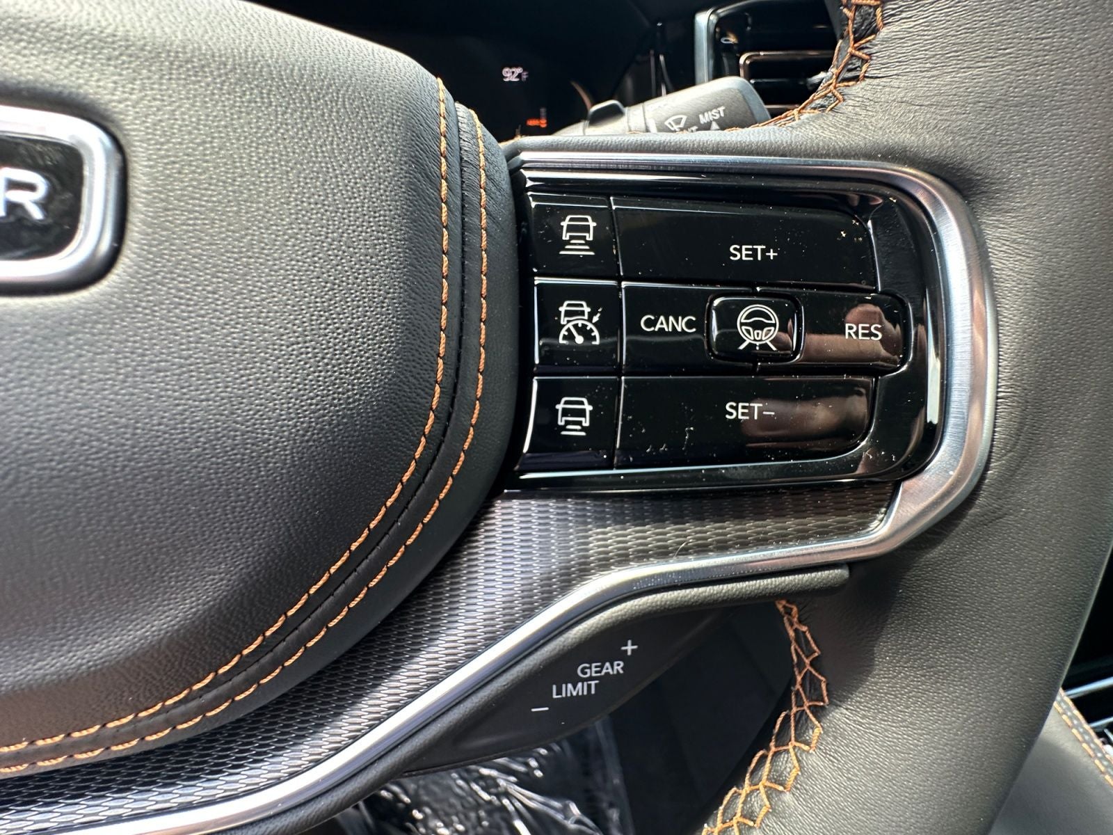 2026 Jeep Grand Wagoneer L GRAND WAGONEER L SUMMIT RESERVE 4X4