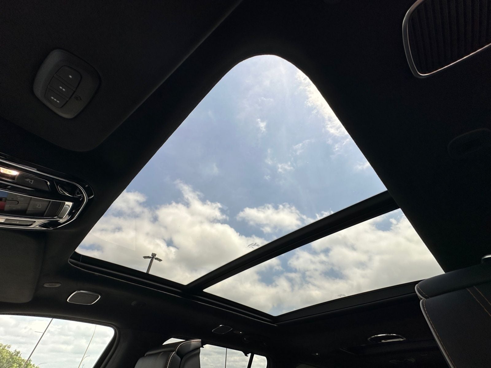 2026 Jeep Grand Wagoneer L GRAND WAGONEER L SUMMIT RESERVE 4X4