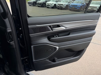 2026 Jeep Grand Wagoneer GRAND WAGONEER UPLAND 4X4