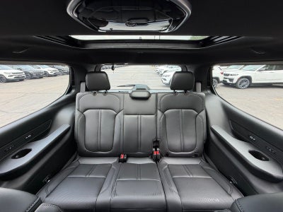2026 Jeep Grand Wagoneer GRAND WAGONEER UPLAND 4X4