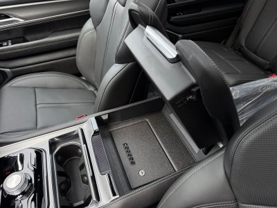 2026 Jeep Grand Wagoneer GRAND WAGONEER UPLAND 4X4