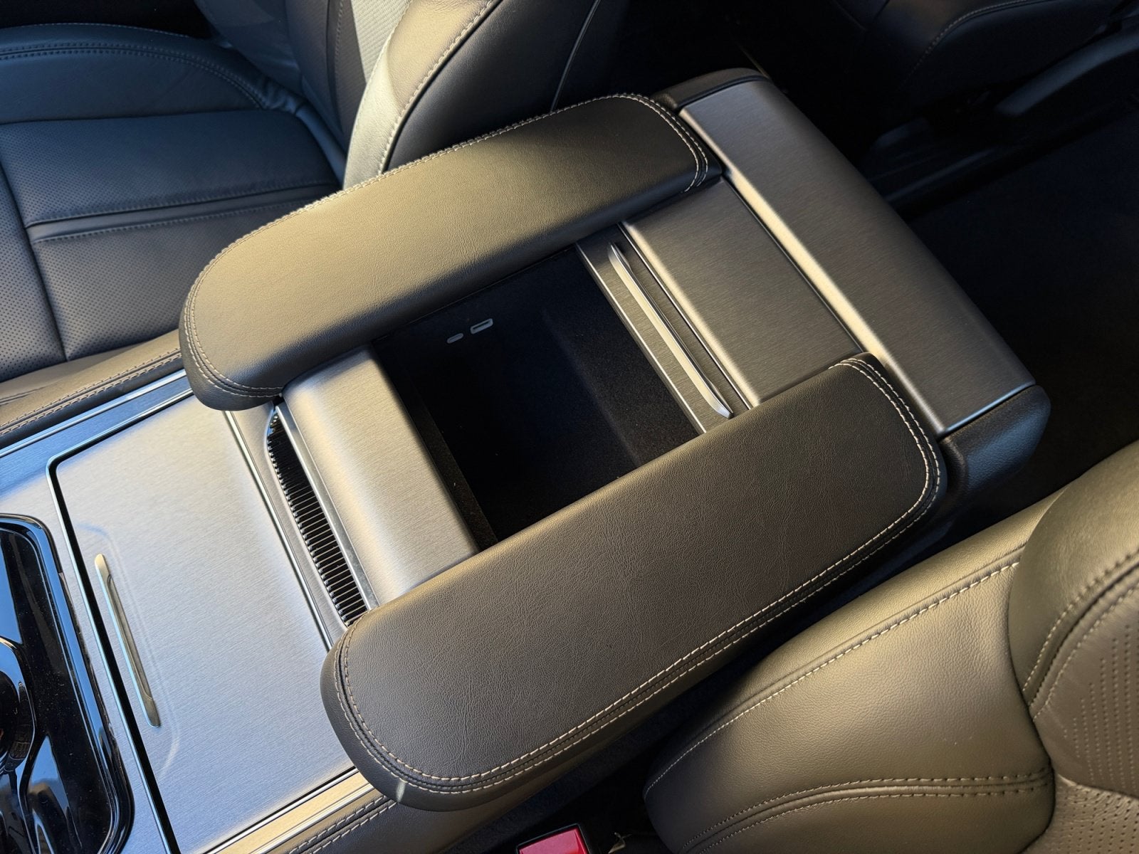 2026 Jeep Grand Wagoneer GRAND WAGONEER LIMITED RESERVE 4X4