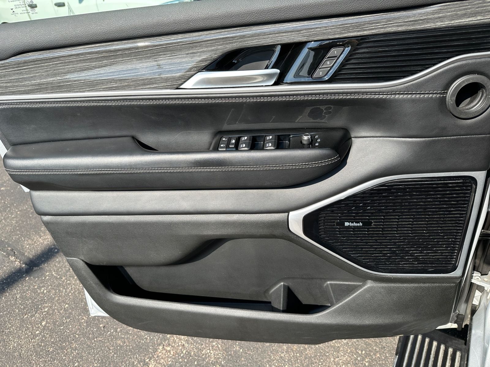 2022 Jeep Wagoneer Series III 4x4