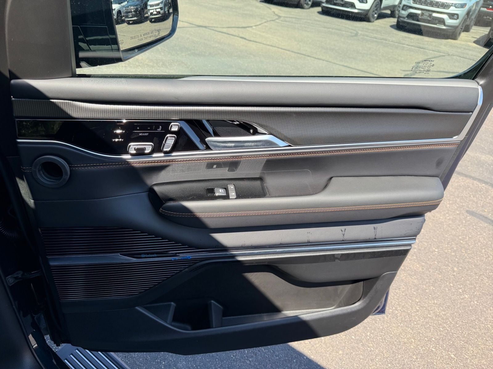 2026 Jeep Grand Wagoneer GRAND WAGONEER SUMMIT RESERVE 4X4