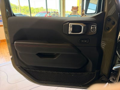 2026 Jeep Gladiator GLADIATOR SHADOW OPS 4X4