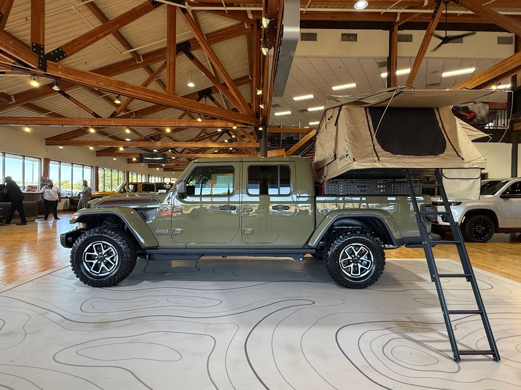 2026 Jeep Gladiator GLADIATOR SHADOW OPS 4X4
