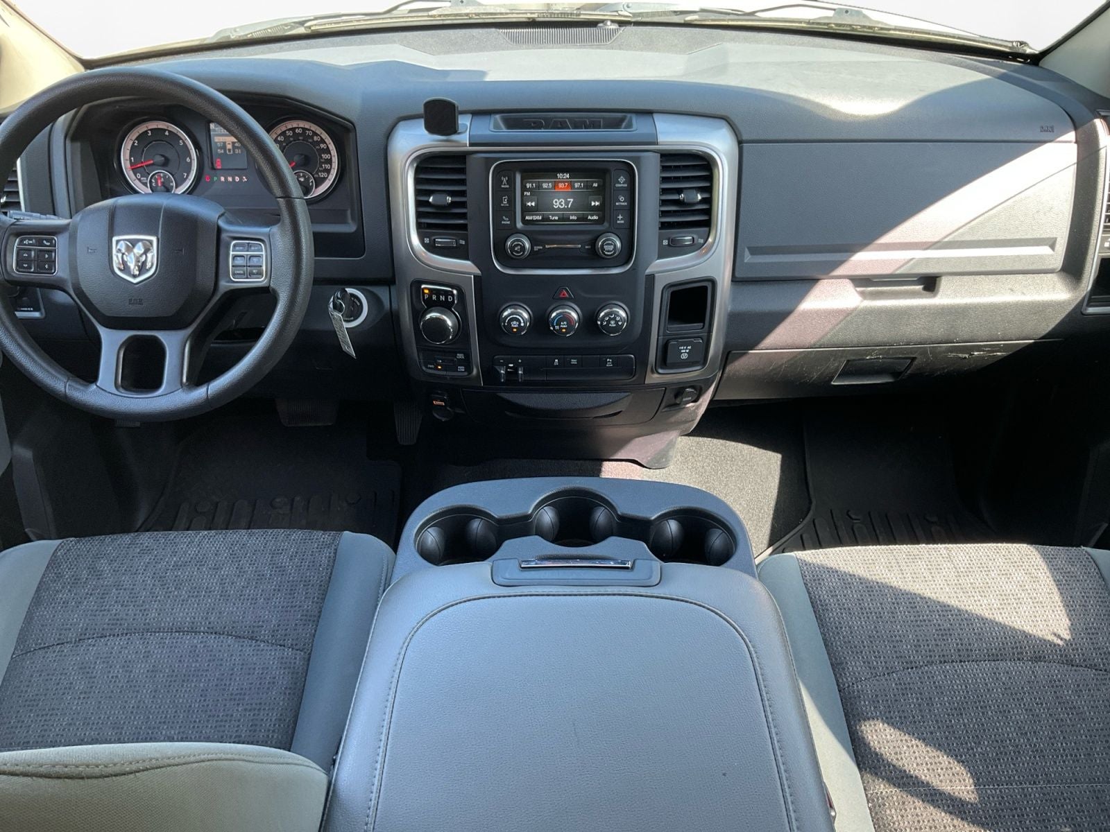 2018 RAM 1500 SLT Crew Cab 4x4 5'7' Box