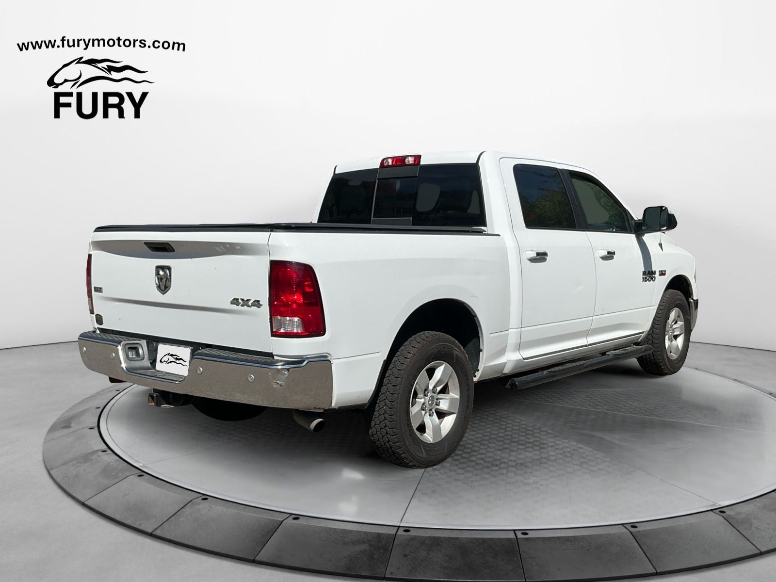 2018 RAM 1500 SLT Crew Cab 4x4 5'7' Box