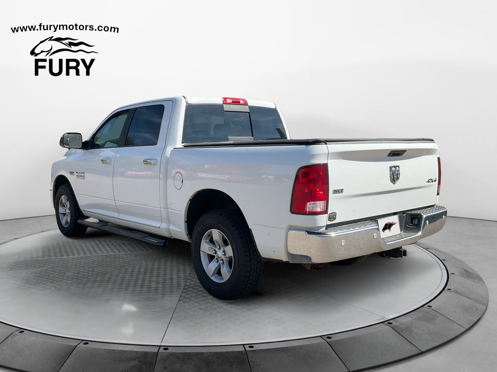 2018 RAM 1500 SLT Crew Cab 4x4 5'7' Box