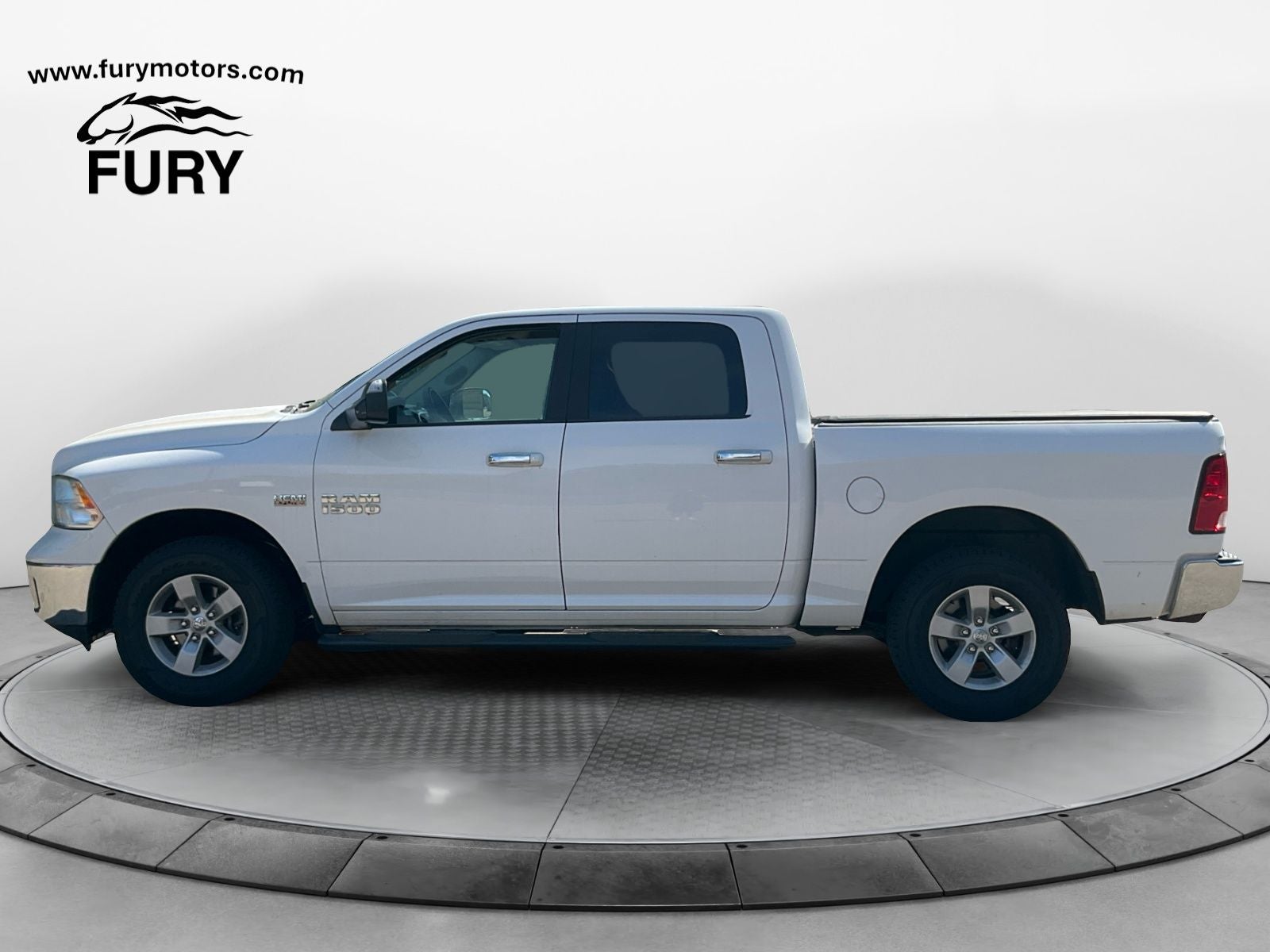 2018 RAM 1500 SLT Crew Cab 4x4 5'7' Box