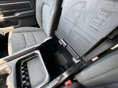 2024 RAM 1500 Big Horn Crew Cab 4x4 5'7' Box