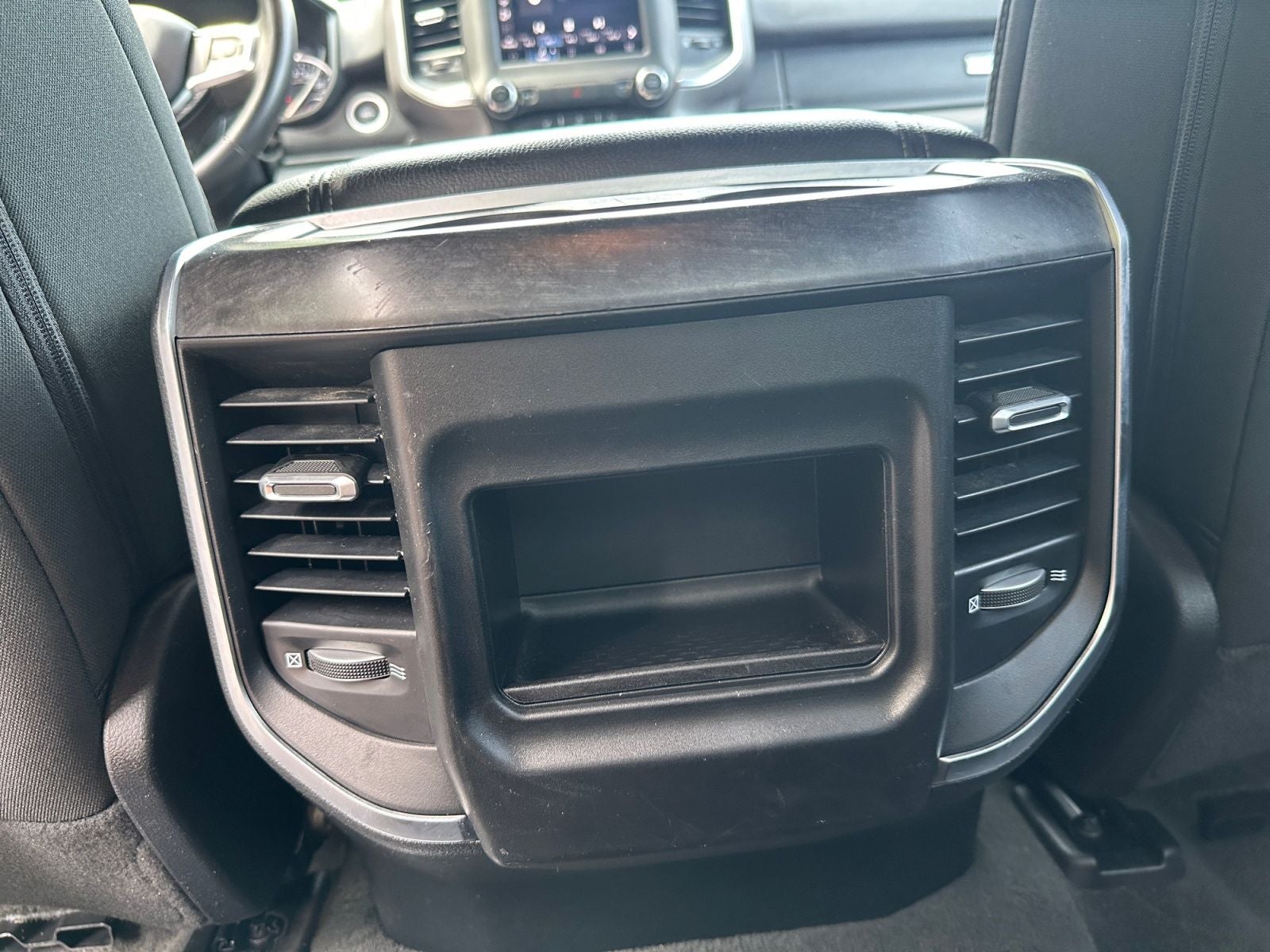 2024 RAM 1500 Big Horn Crew Cab 4x4 5'7' Box