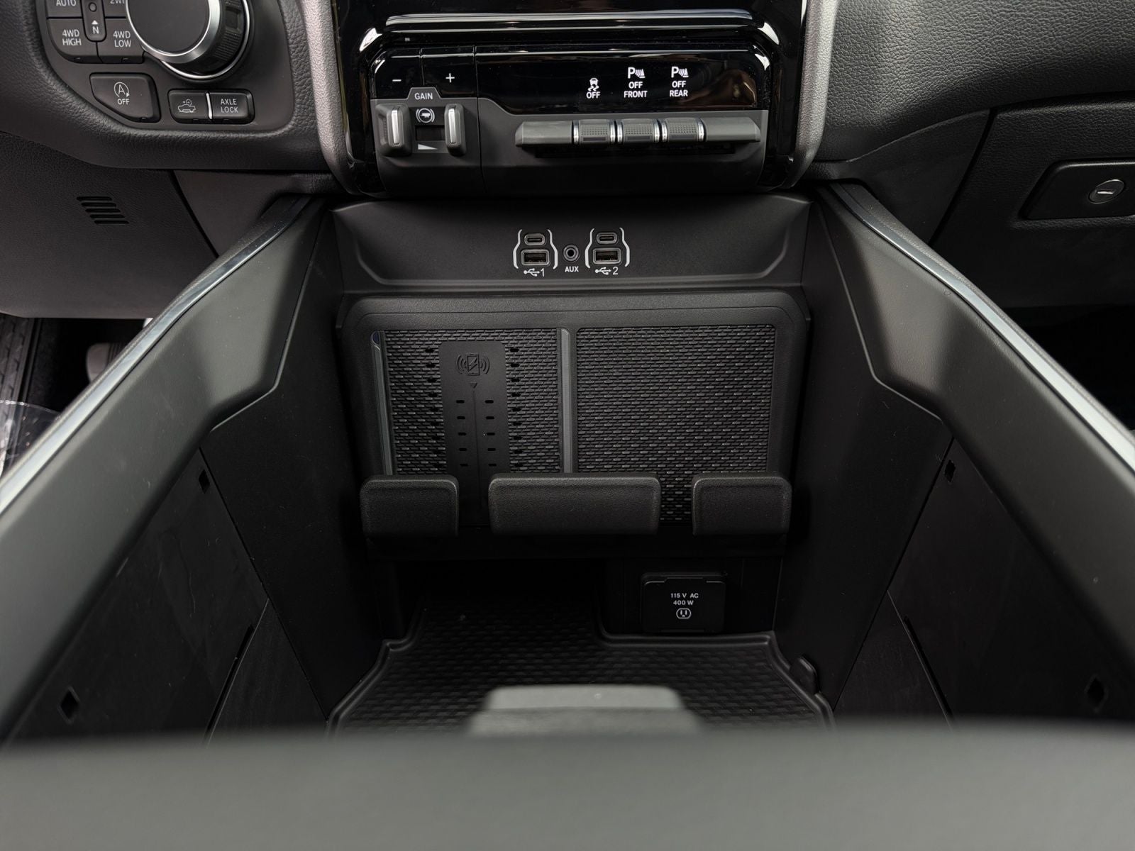 2026 RAM 1500 Big Horn Crew Cab 4x4 5'7' Box