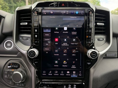 2026 RAM 1500 Big Horn Crew Cab 4x4 5'7' Box
