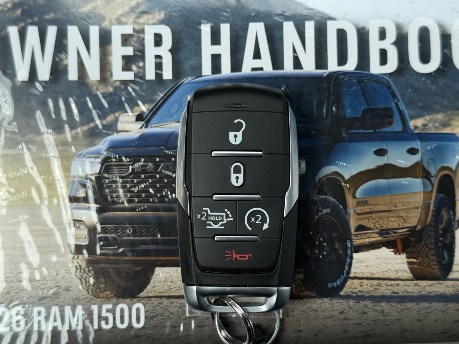 2026 RAM 1500 Big Horn Crew Cab 4x4 5'7' Box