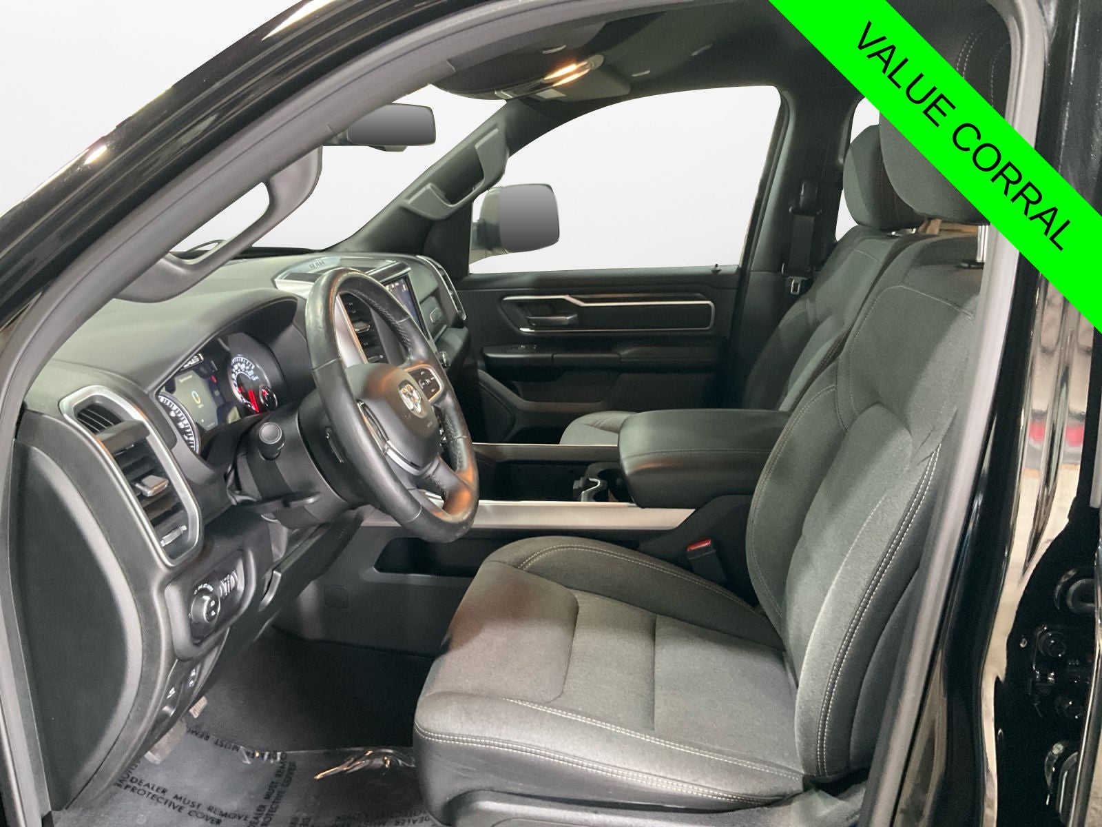 2019 RAM 1500 Big Horn/Lone Star Crew Cab 4x4 5'7' Box