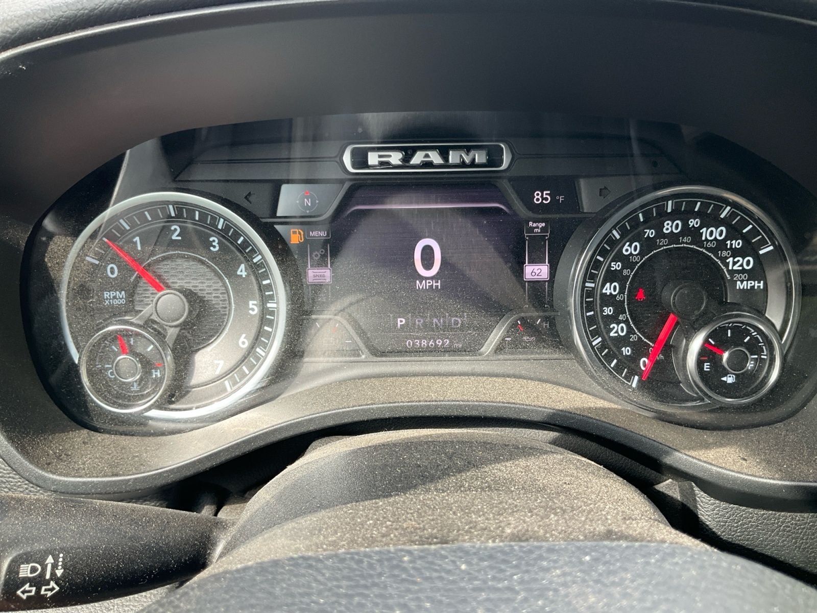 2020 RAM 1500 Big Horn Crew Cab 4x4 5'7' Box