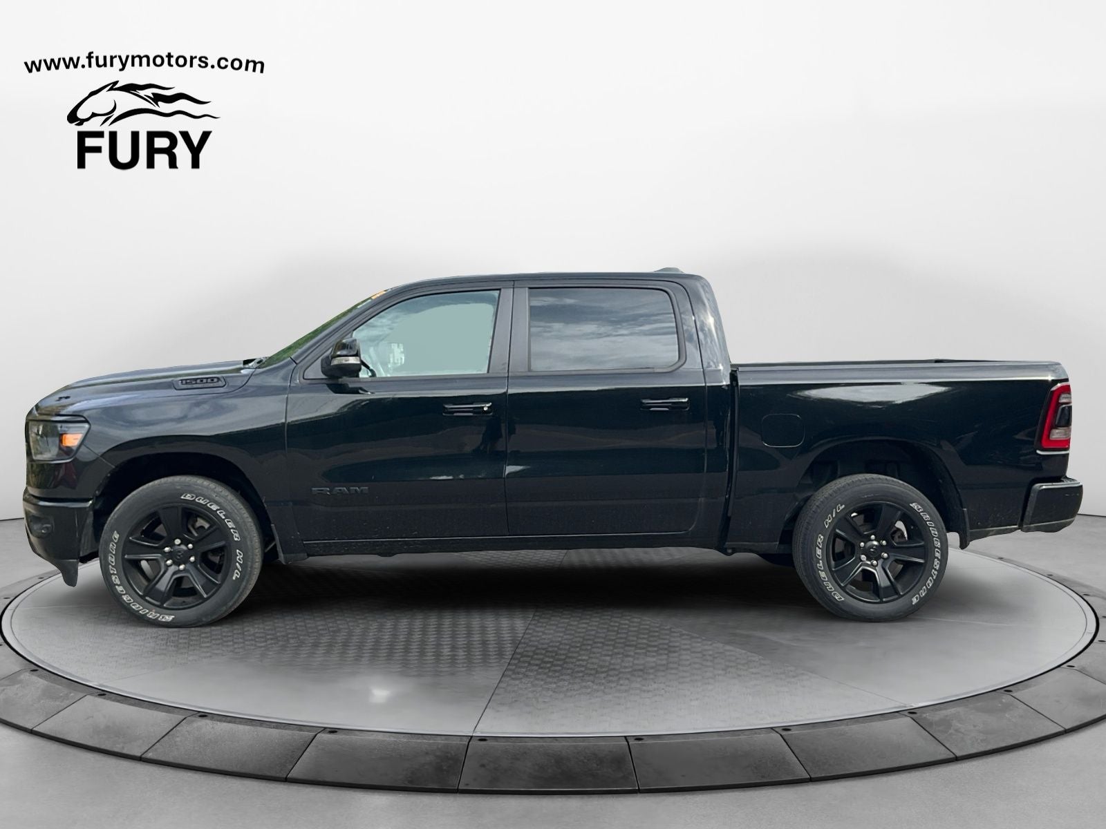 2020 RAM 1500 Big Horn Crew Cab 4x4 5'7' Box