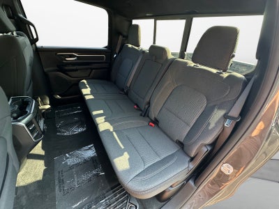 2020 RAM 1500 Big Horn Crew Cab 4x4 5'7' Box