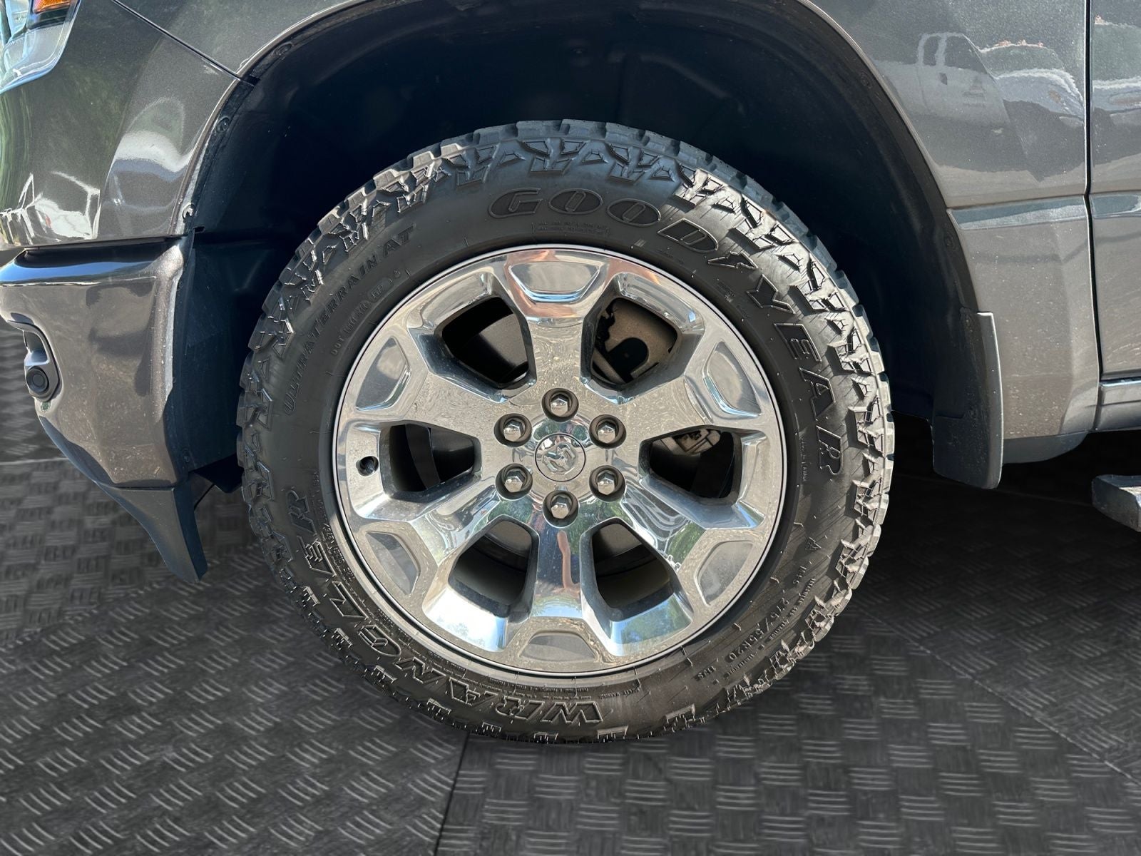 2020 RAM 1500 Big Horn Crew Cab 4x4 5'7' Box