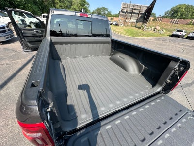 2020 RAM 1500 Big Horn Crew Cab 4x4 5'7' Box