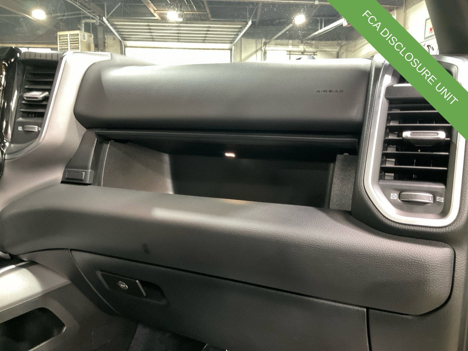 2026 RAM 1500 Big Horn Crew Cab 4x4 5'7' Box