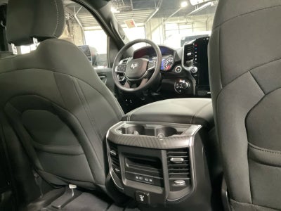 2026 RAM 1500 Big Horn Crew Cab 4x4 5'7' Box