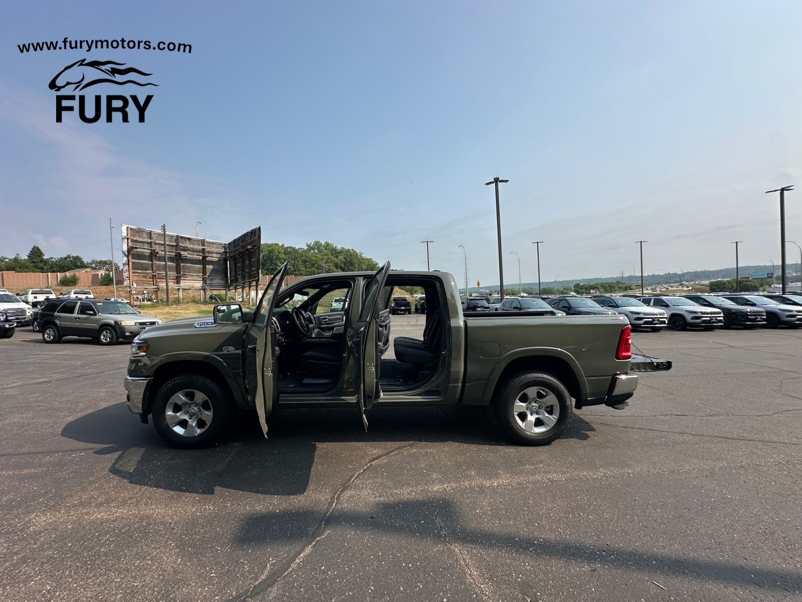 2026 RAM 1500 RAM 1500 BIG HORN CREW CAB 4X4 5'7' BOX