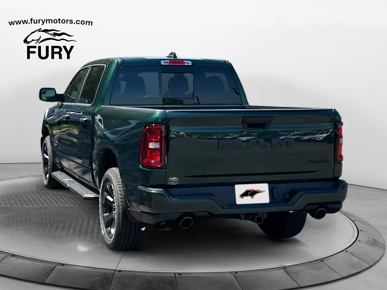 2026 RAM Ram 1500 RAM 1500 EXPRESS CREW CAB 4X4 5'7' BOX
