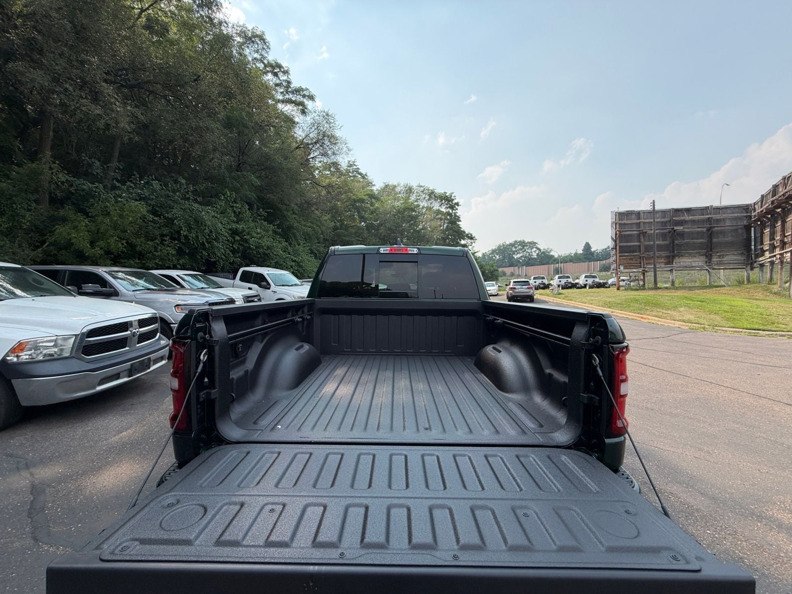 2026 RAM Ram 1500 RAM 1500 EXPRESS CREW CAB 4X4 5'7' BOX