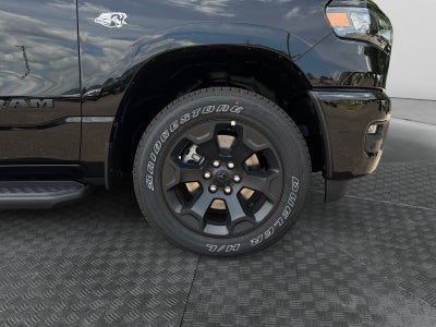 2026 RAM 1500 RAM 1500 EXPRESS CREW CAB 4X4 5'7' BOX
