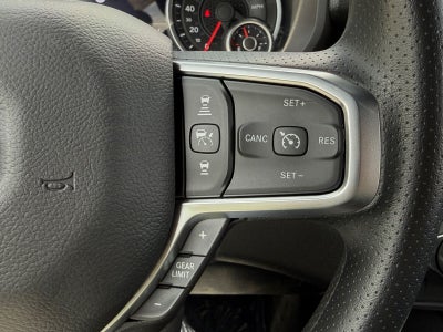 2026 RAM 1500 RAM 1500 EXPRESS CREW CAB 4X4 5'7' BOX