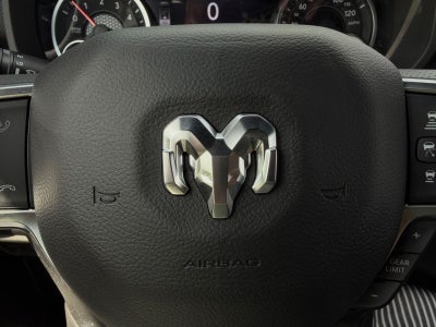 2026 RAM 1500 RAM 1500 EXPRESS CREW CAB 4X4 5'7' BOX