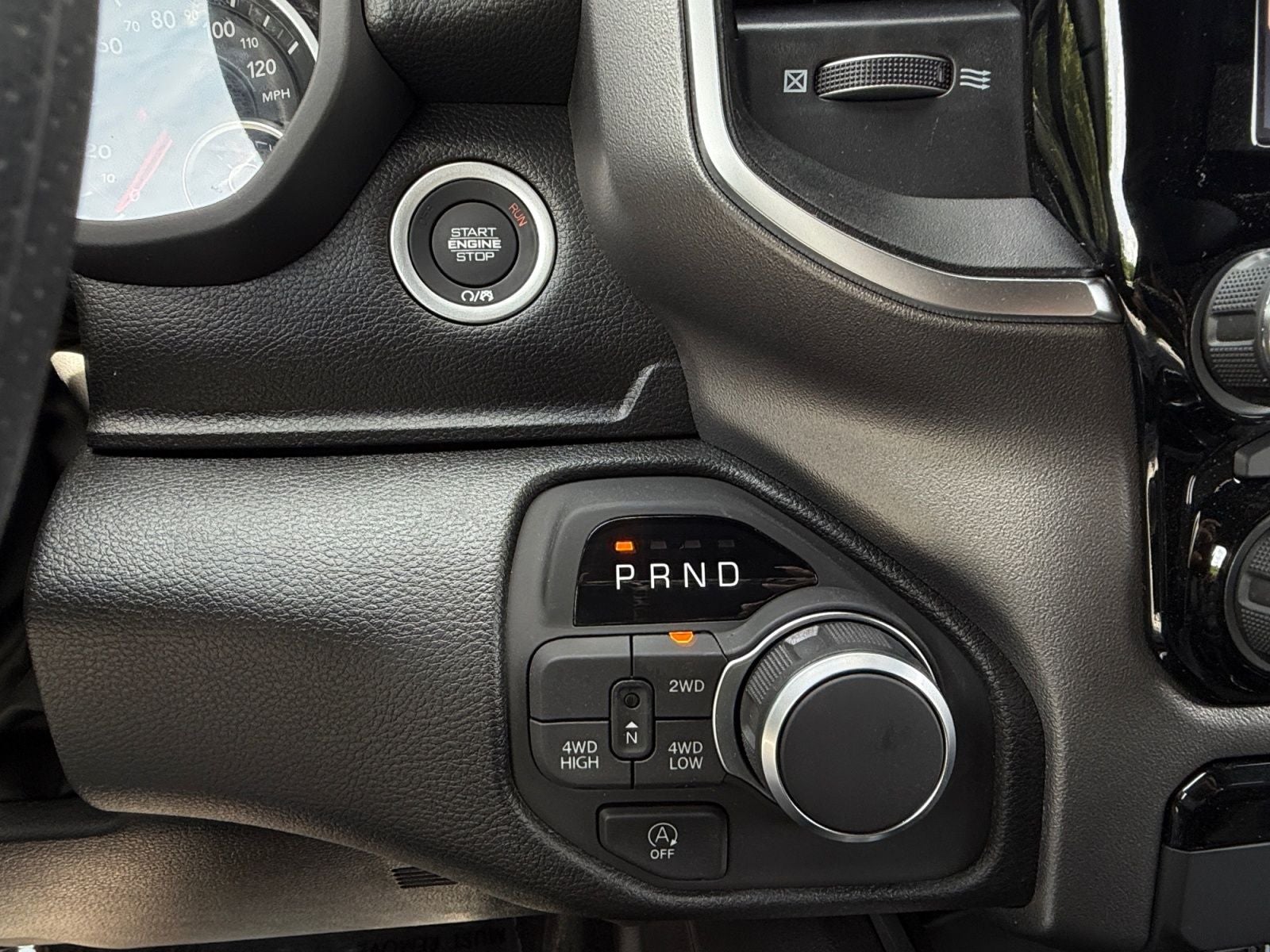 2026 RAM 1500 RAM 1500 EXPRESS CREW CAB 4X4 5'7' BOX