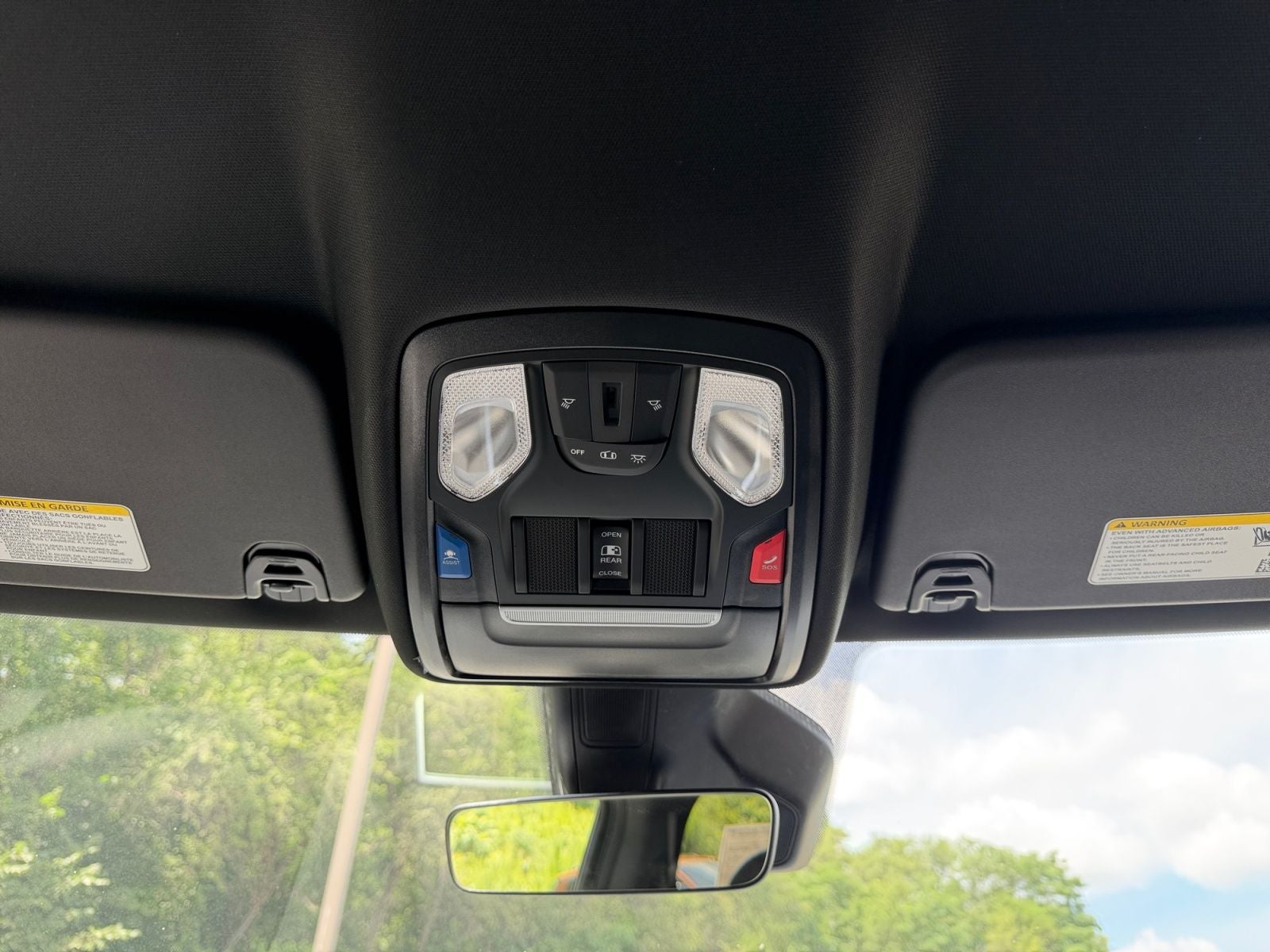 2026 RAM 1500 RAM 1500 EXPRESS CREW CAB 4X4 5'7' BOX