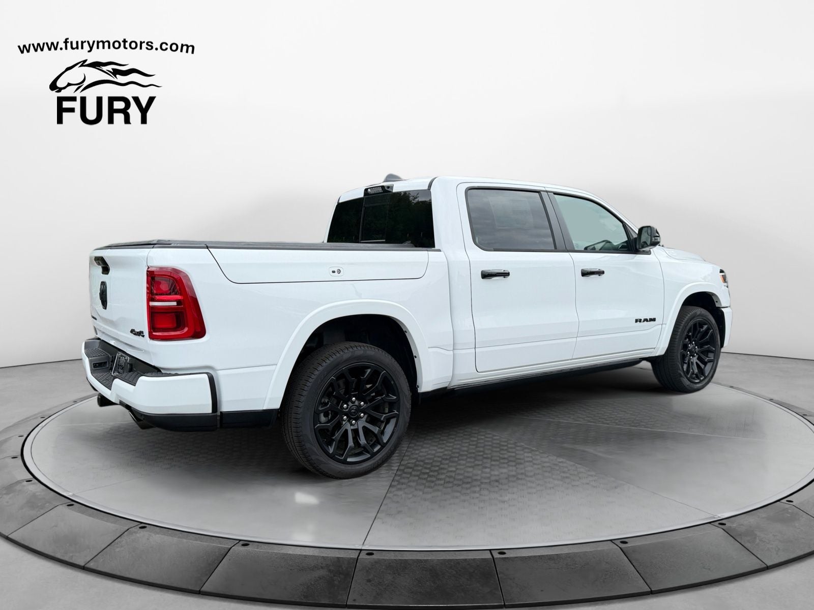 2026 RAM 1500 RAM 1500 LIMITED CREW CAB 4X4 5'7' BOX